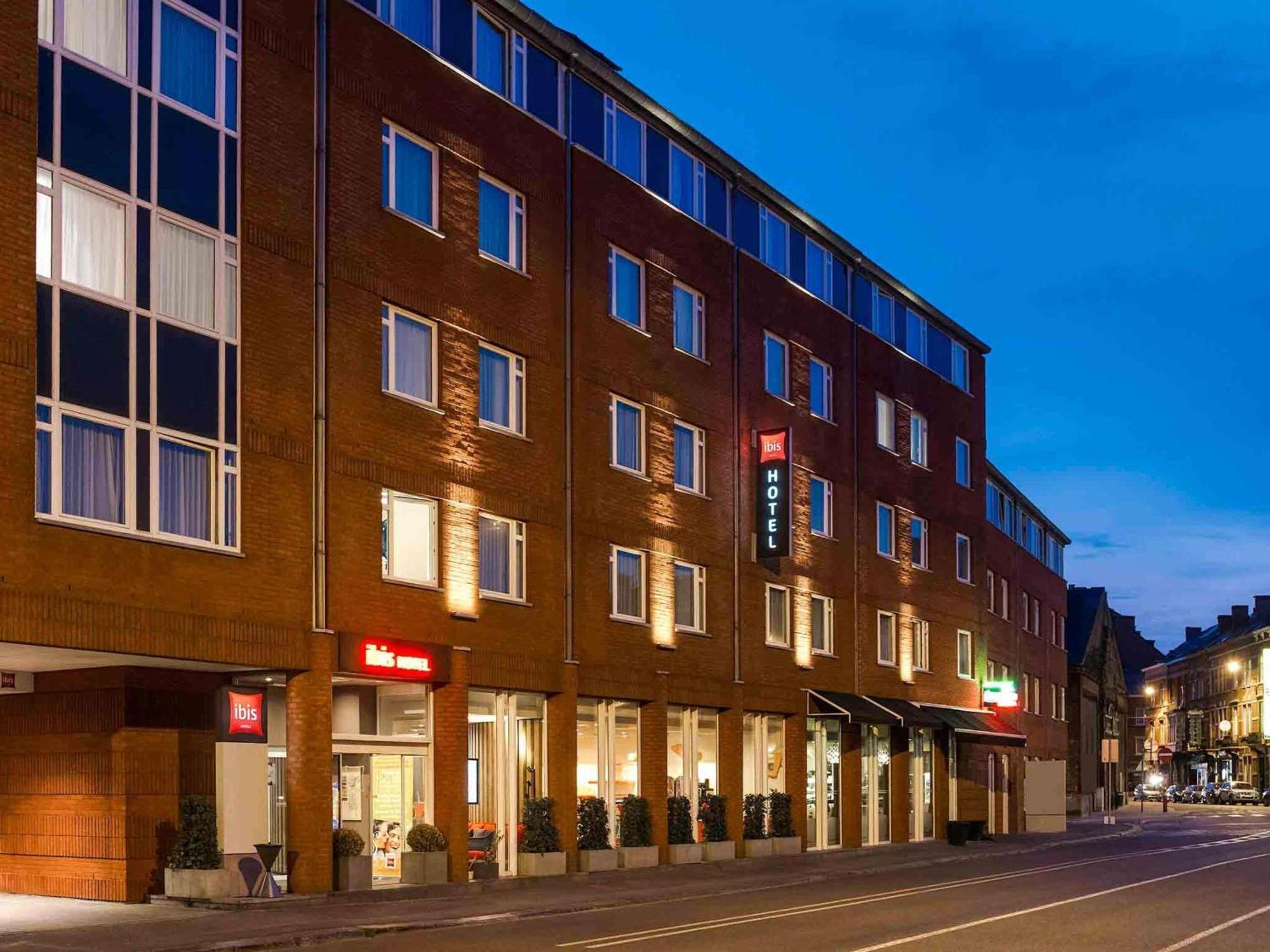 Ibis Namur Centre Eksteriør billede